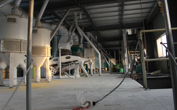 玉米午夜久久久久多少錢?不同廠家對比時又該注意些什麽?